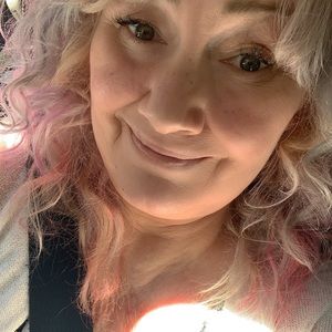 Meet your Posher, Tracy